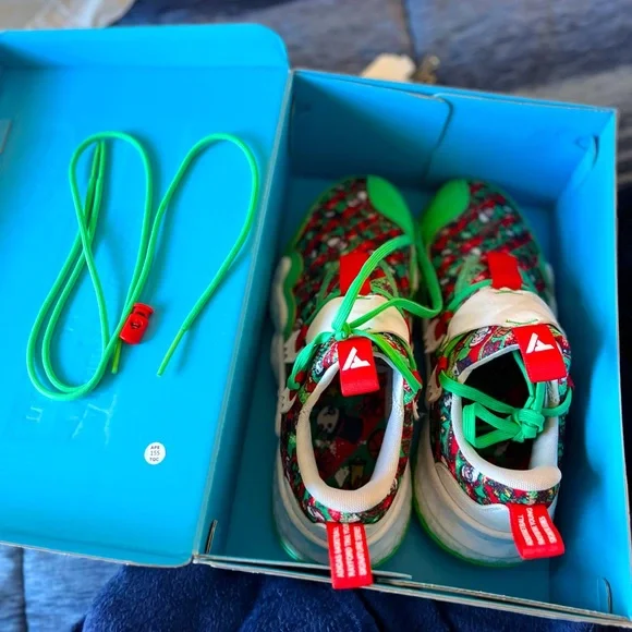 adidas | Shoes | Christmas Trae Young Limited Edition Size  display picture 1